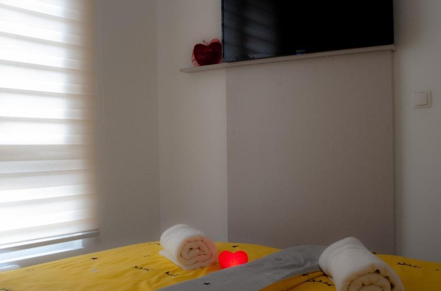 Apartman Amor Тузла Екстериор снимка