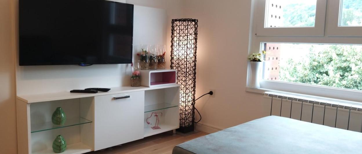 Apartman Amor Тузла Екстериор снимка